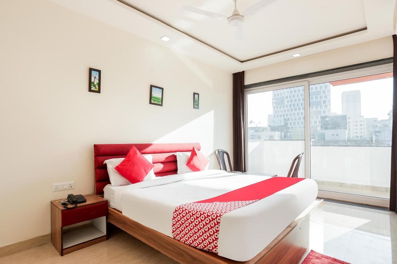 Oyo 65118 Hotel Vatika Gurgaon Exterior photo